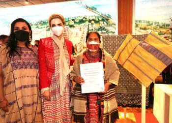 Recibe Oaxaca Galardón Nacional de Textiles