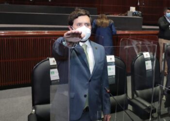 Rinde protesta Pepe Estefan Gillessen como diputado federal