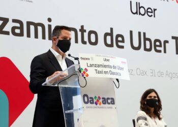 Trabajamos para modernizar el transporte público oaxaqueño en beneficio de todas y todos: AMH