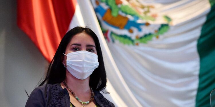 Obliga Congreso a Centros comerciales a garantizar estacionamientos gratuitos