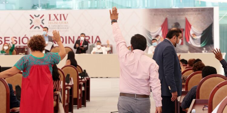 Decreta Congreso requisitos para ser candidata o candidato a diputación migrante o binacional