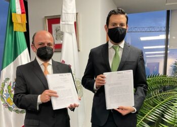 Gobierno de Alejandro Murat solicita ante el IMPI Indicación Geográfica del gusano de seda de Cajonos y de los tapetes de lana