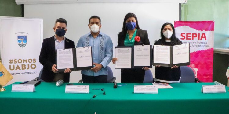 Firman Convenio de Colaboración Sepia y UABJO en beneficio de las juventudes indígenas y afromexicanas