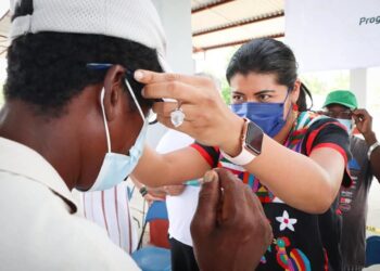 En Santo Domingo Armenta, inicia Sepia y Fundación Devlyn ruta “Ver para Crear”