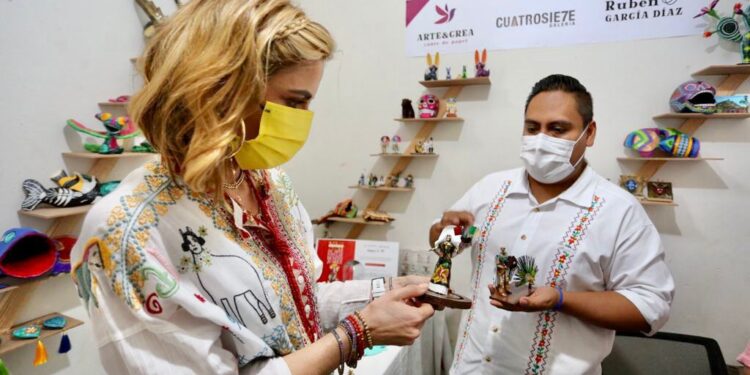 Artesanas y artesanos oaxaqueños nunca dejarán de sorprender a México y el mundo entero: IMM