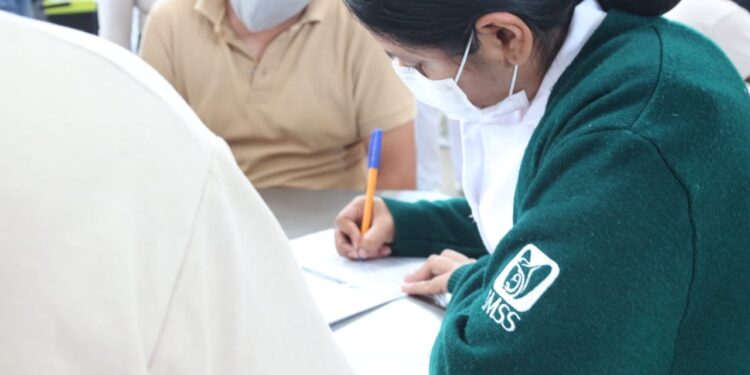 Población penitenciaria de Oaxaca, vacunada en su totalidad contra COVID-19