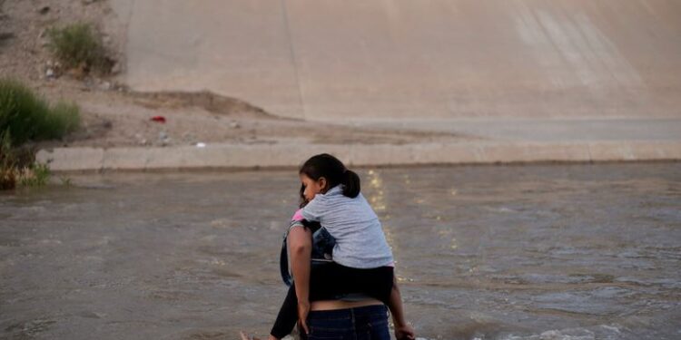 #PorSiHaceFalta: «Migrantes» por Horacio Corro Espinosa