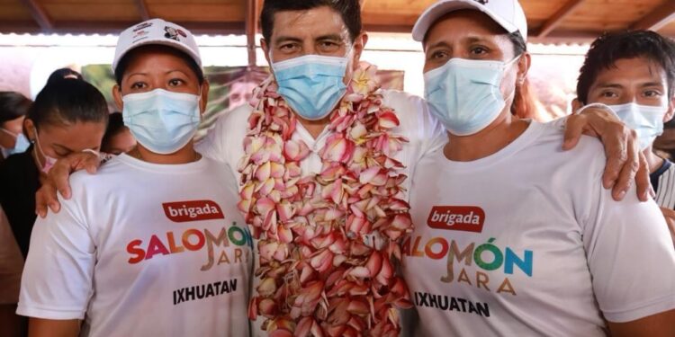 Seguiremos trabajando juntos para continuar cumpliendo a las y los jóvenes: Salomón Jara