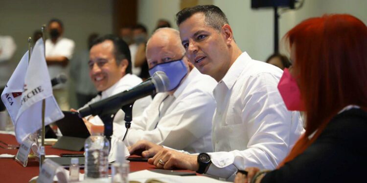 Suma Alejandro Murat voluntad y compromiso para avanzar en el desarrollo del sureste mexicano