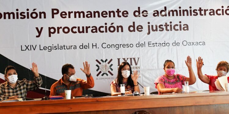 Comparecen ante el Congreso aspirantes a ocupar magistraturas del Tribunal de Justicia de Oaxaca