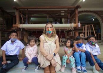 La salud de las oaxaqueñas, es una prioridad para el Gobierno de mi esposo, Alejandro Murat Hinojosa: IMM