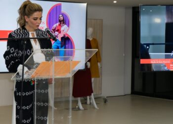 Escuela de Diseño de la Universidad Anáhuac lanza Diplomado en Diseño de Moda Mexicana