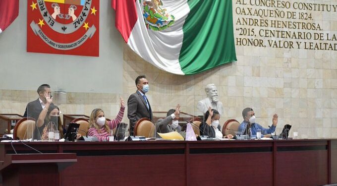 Demanda 64 Legislatura pago inmediato de bonos a personal afiliado al STEUABJO