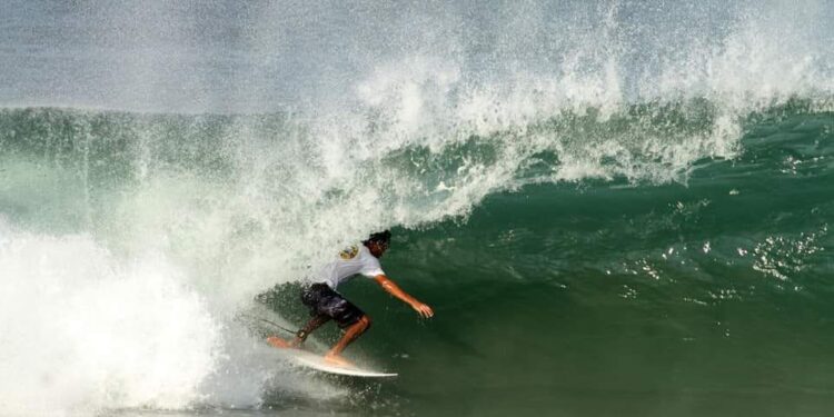Queda conformada la selección oaxaqueña de surfing de cara a los Juegos Nacionales Conade