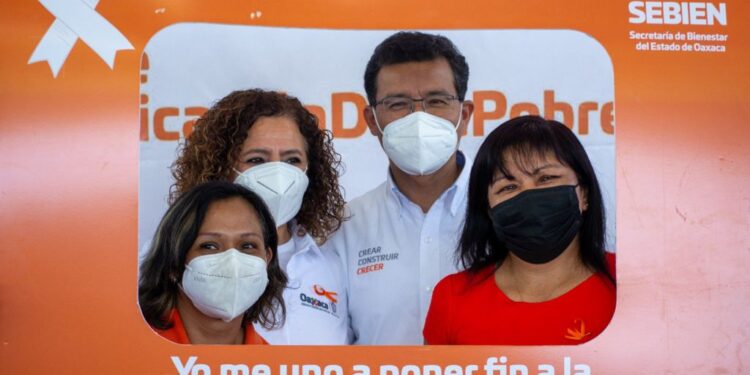 Continúa Sebien empoderando actividad productiva de mujeres con entrega de más recursos económicos