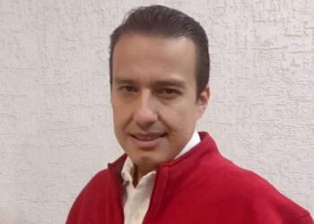 Llama Díaz Navarro a Oswaldo a tomar ‘el toro por los cuernos’