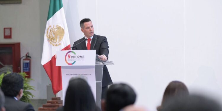 Presenta Alejandro Murat su Quinto Informe de Gobierno; destaca gobernabilidad, finanzas sanas y crecimiento económico