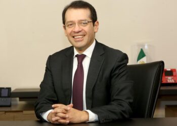 Luis Antonio Ramírez Pineda se registra para buscar candidatura de MORENA