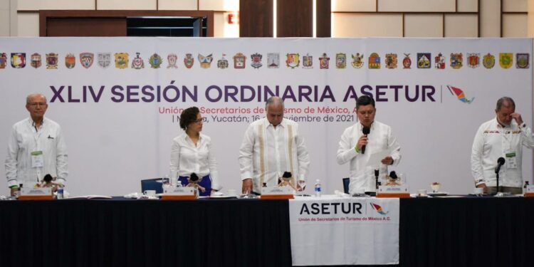 Secretario de Turismo de Oaxaca, Juan Carlos Rivera Castellanos, asume presidencia de Asetur