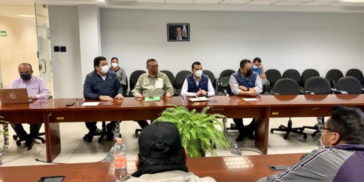 Con atención interinstitucional, Segego concilia conflicto entre San Juan Mazatlán, Mixe y sus agencias