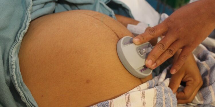 Reforzar el cuidado de la salud durante el embarazo, clave para prevenir riesgos: SSO