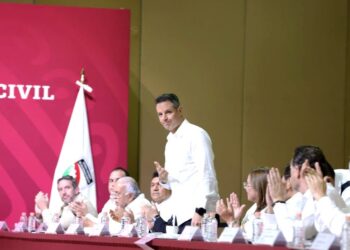 Comprometido con la justicia y la seguridad de Oaxaca, participa AMH a las sesiones ordinaria del Consejo Nacional de Seguridad Pública y Protección Civil