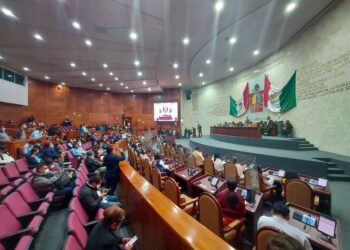 Aprueba Legislativo más de 33 mil millones de pesos para la protección de la infancia y juventud oaxaqueña