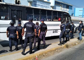 Despliega SSPO acciones preventivas para disuadir acciones de manifestantes en la capital del estado