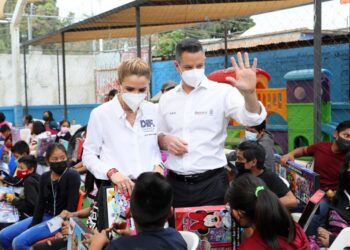 “Mantener la ilusión y los sueños de nuestras niñas y niños, es lo más importante para este gobierno”: AMH