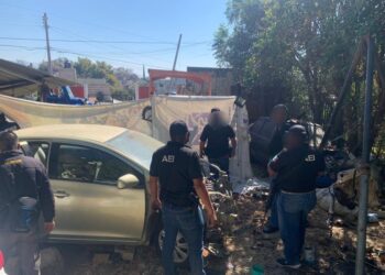 Coordina y ejecuta Fiscalía General cateo en Oaxaca de Juárez; asegura 4 vehículos y autopartes robadas