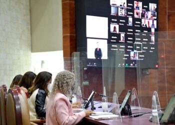 Exhorta Legislativo a autoridades abstenerse de violentar a ciudadanas y funcionarias municipales