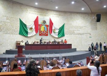 Protege Congreso oaxaqueño derechos humanos de personas con VIH