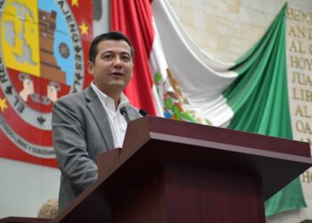 Legislador Luis Alfonso Silva Romo plantea que programas sociales sean constitucionales