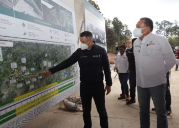 Por un Oaxaca conectado, avanza construcción de autopistas a las regiones Costa e Istmo