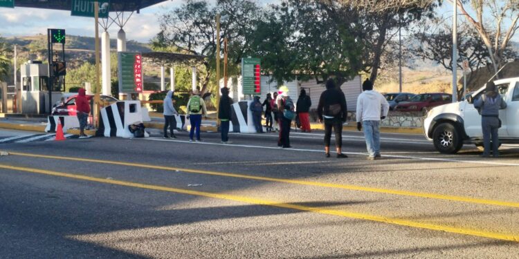 Mesa de Seguridad y Construcción de Paz, liberó la caseta de cobro “Huitzo”