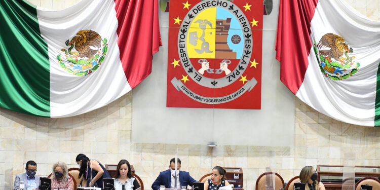 Exhorta Legislatura al Ejecutivo atender demandas de sindicalizados de la UABJO