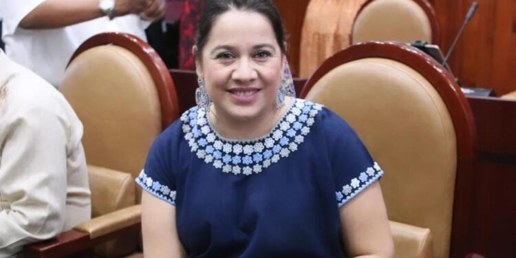 PIDE NATY DIAZ BRINDAR MAYOR CERTEZA JURÍDICA A PUEBLOS ORIGINARIOS ANTE EL CONGRESO ESTATAL