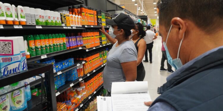 Efectúan los SSO Operativo de Vigilancia de Plaguicidas en centros comerciales