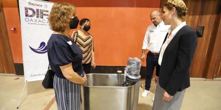 “Con trabajo duro y mucho amor, hoy contamos con un Oaxaca más inclusivo, atento y con calidez humana”: IMM