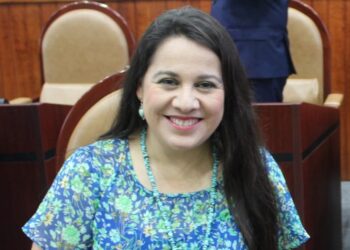 Naty Díaz propone modificar Ley de Adquisiciones para combatir   posibles actos de corrupción