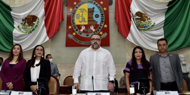 Nulos avances en procuración de justicia, señalan diputadas y diputados a Fiscal de Oaxaca
