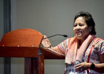 Congreso promueve la participación de mujeres en la industria del mezcal