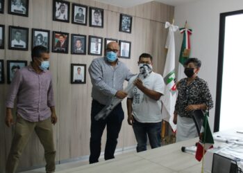 Gestiona PRI aparatos auxiliares para personas con discapacidad