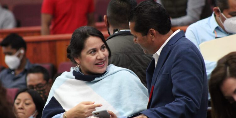 Propone Naty Díaz prevenir la corrupción, transparentar y rendir cuentas