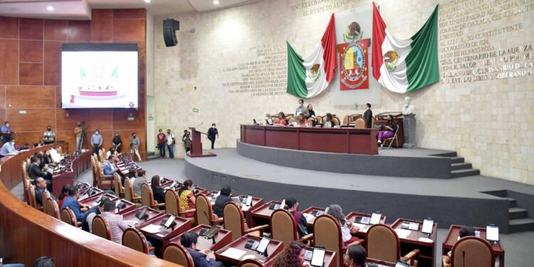 Busca Congreso ordenar la función notarial en Oaxaca