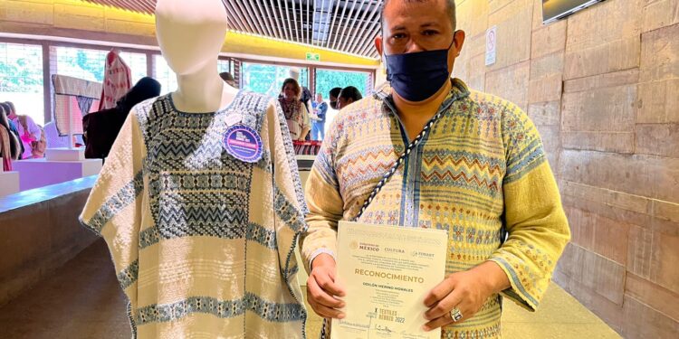 Sobresale Oaxaca en Premio Nacional de Textiles y Rebozo 2022
