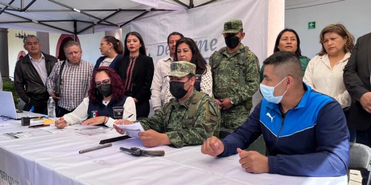 Arranca SSPO canje de armas por dinero en efectivo en la Villa de Etla