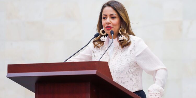 Propone Mariana Benítez castigar extorsión sexual como delito que atenta contra las mujeres oaxaqueñas