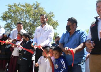 Inaugura IEEPO instalaciones de la Escuela Primaria “Tierra y Libertad”, de San Pedro Mártir