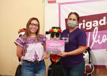 Continúa Brigada Violeta impulsando capacitación y empoderamiento de las mujeres en agencias de Oaxaca de Juárez